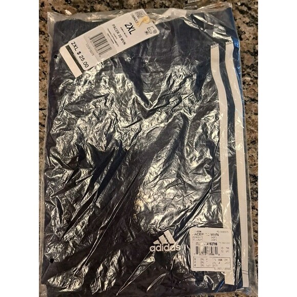 Adidas 3-Stripes Pacer Woven Shorts Navy Blue AeroReady NWT Womens Size 2XL New - Picture 12 of 13